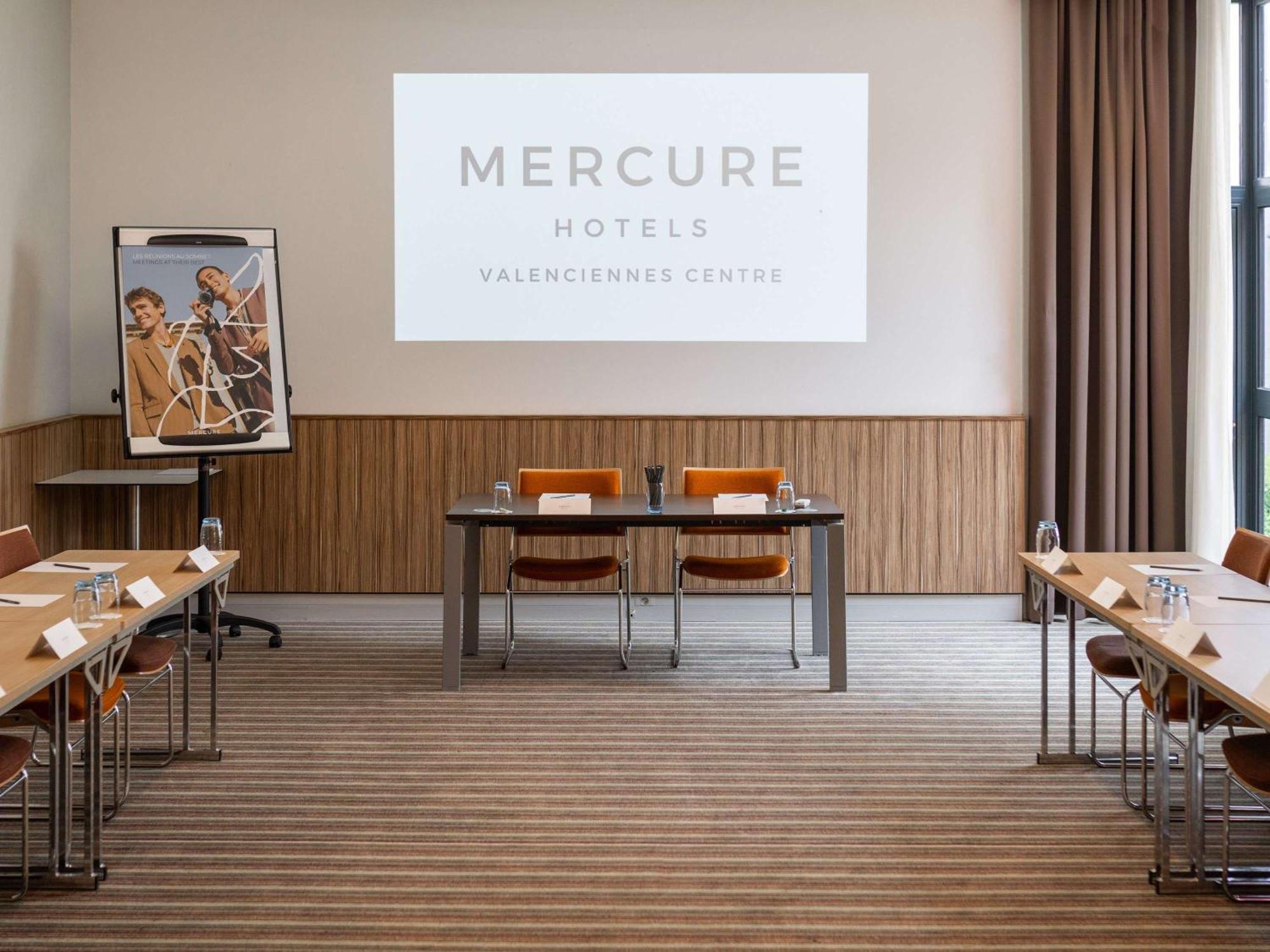 Mercure Valenciennes Centre Exterior foto